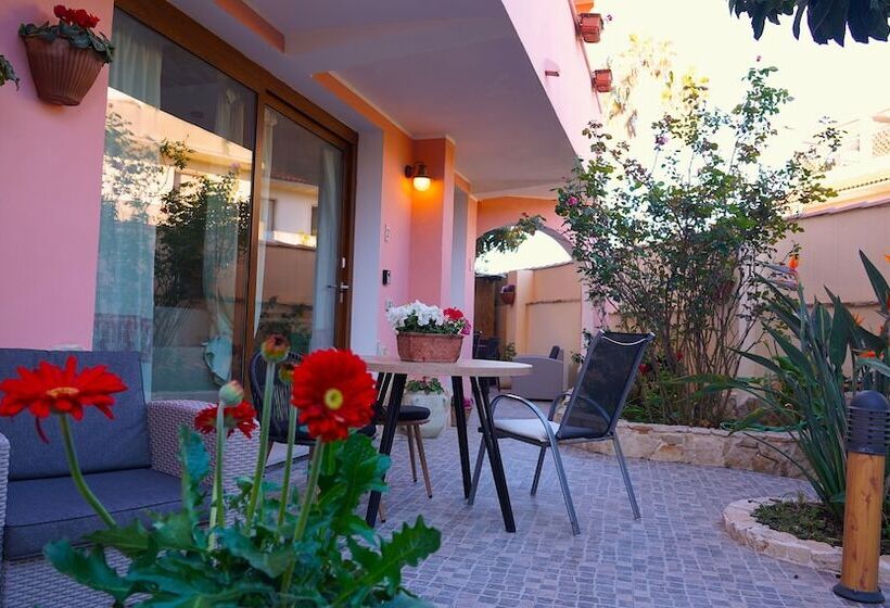 דירת חדר סופריור, Flowery Inn Villa