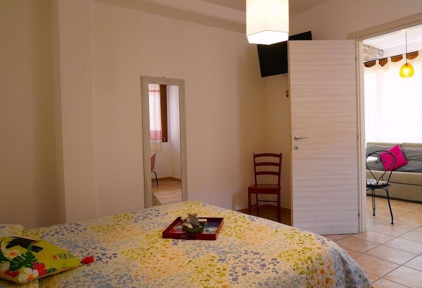 דירת חדר סופריור, Flowery Inn Villa