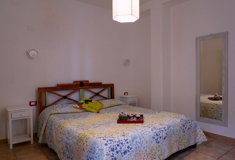 דירת חדר סופריור, Flowery Inn Villa