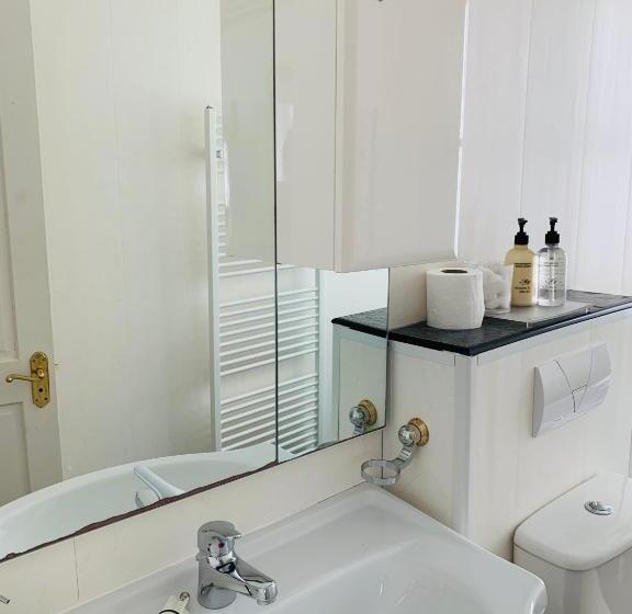 غرفة قياسية سرير كينج, Bella Vista