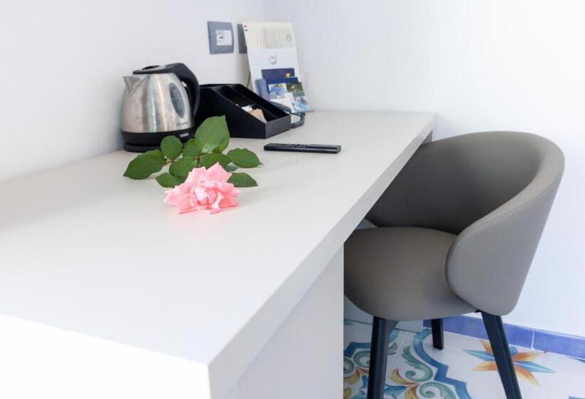 جناح جونيور, Da Maria