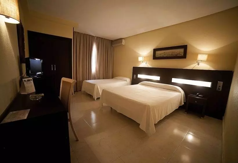 3-Bett-Standardzimmer, El Mesón