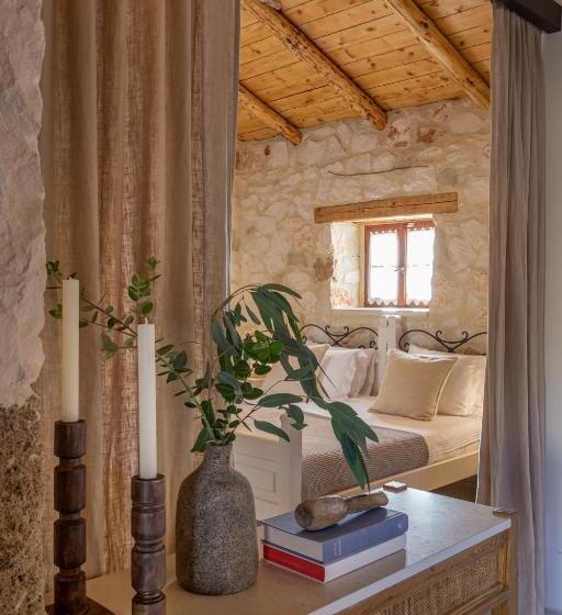 استودیوی استاندارد, Paliokaliva Apartments And Villas