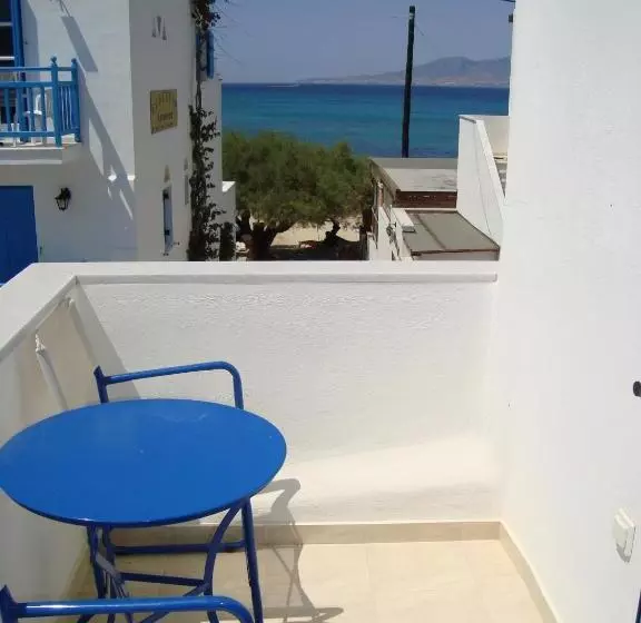 スタンダード4人部屋, Vakhos Island