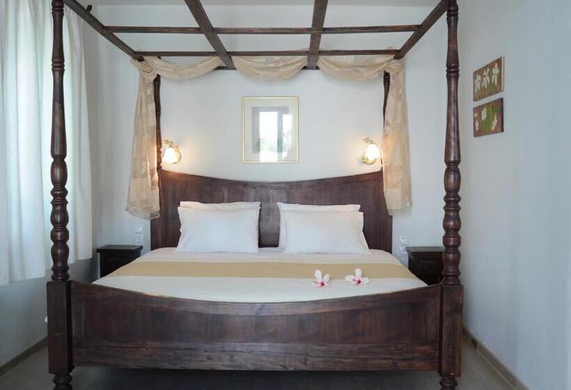 Президентский Люкс, Medusa Beach Resort & Suites