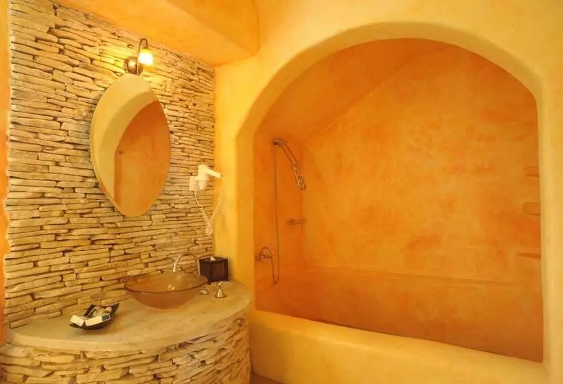 エクゼクティブスイート, Medusa Beach Resort & Suites