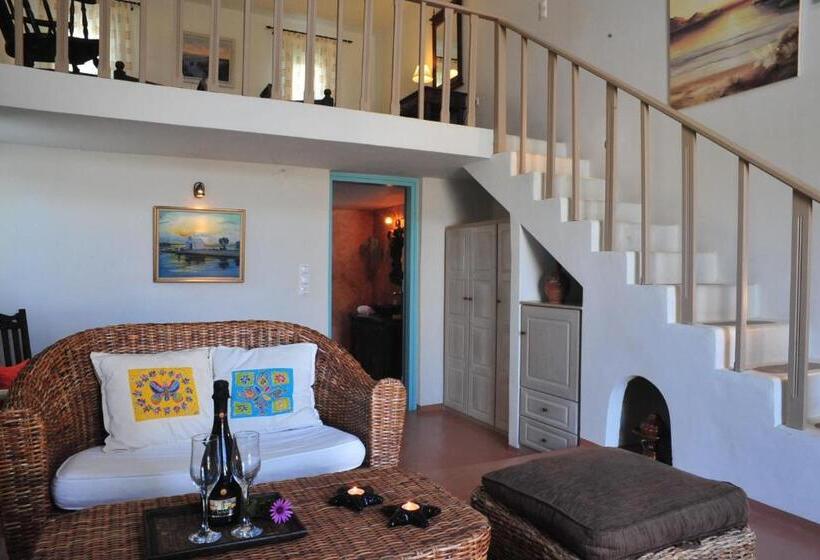 Полулюкс, Medusa Beach Resort & Suites