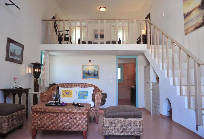 Полулюкс, Medusa Beach Resort & Suites