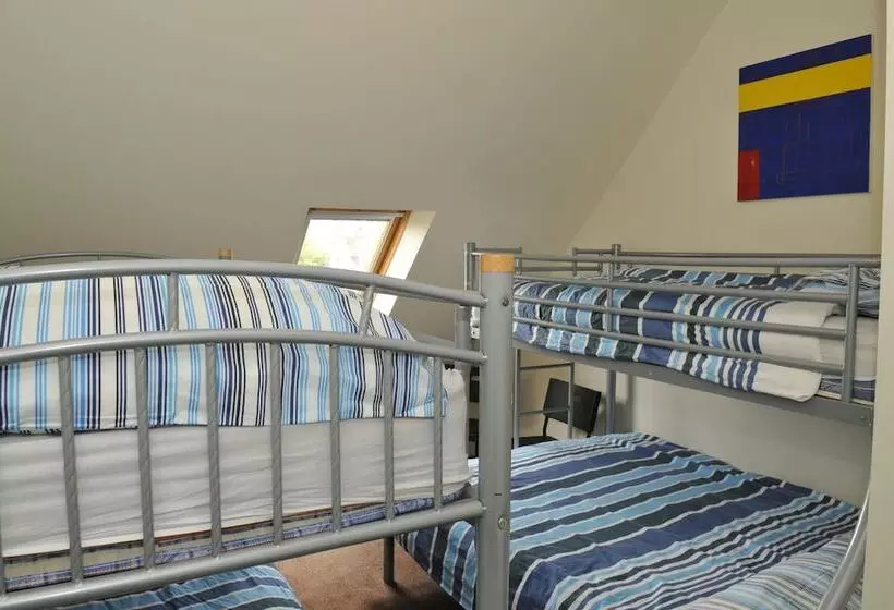 バス共有のスタンダードルーム, The Hostel