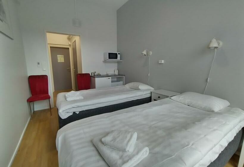 غرفة قياسية, Li Kerava