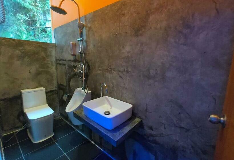 스탠다드 스튜디오 (테라스구비), Entropy Apartment