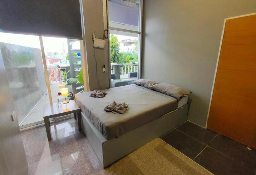 스탠다드 스튜디오 (테라스구비), Entropy Apartment