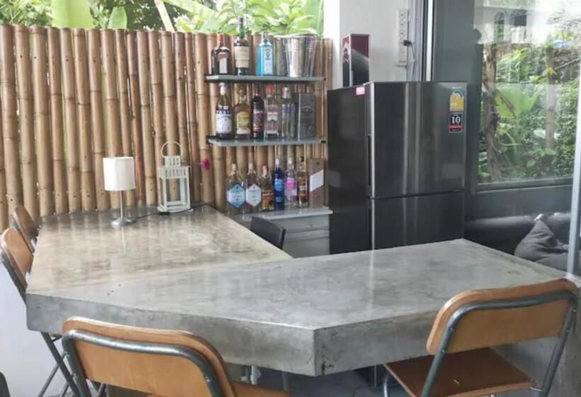 스탠다드 스튜디오 (테라스구비), Entropy Apartment