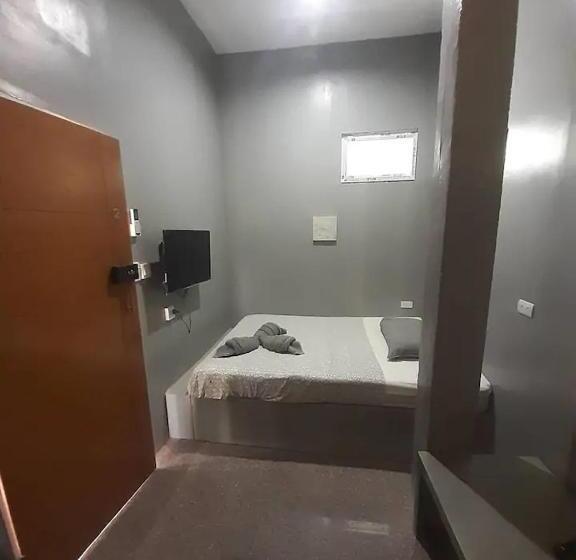 침실 1개 테라스 아파트, Entropy Apartment