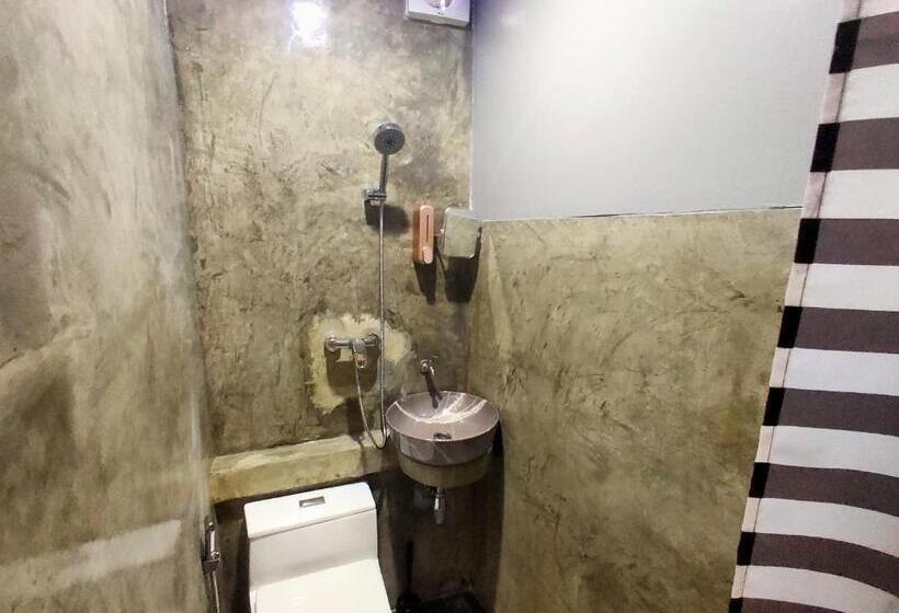 침실 1개 풀장 전망 아파트, Entropy Apartment