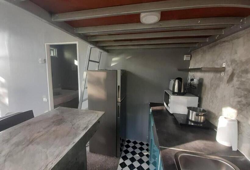 آپارتمان 1 خوابه با تراس, Entropy Apartment