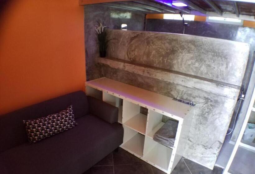 آپارتمان 1 خوابه با بالکن, Entropy Apartment