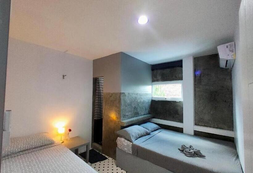 침실 1개 풀장 전망 아파트, Entropy Apartment