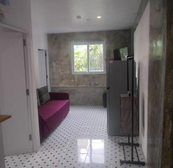 침실 1개 풀장 전망 아파트, Entropy Apartment