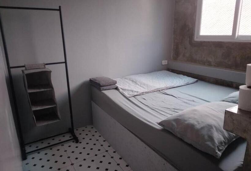 침실 1개 풀장 전망 아파트, Entropy Apartment