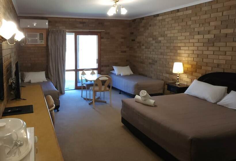 חדר משפחתי, Magdala Motor Lodge & Lakeside Restaurant