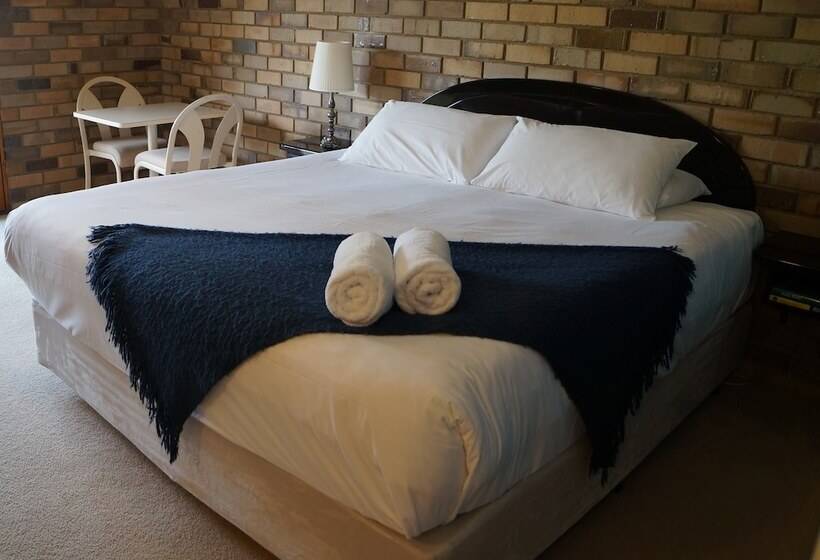 디럭스 스위트 킹 침대, Magdala Motor Lodge & Lakeside Restaurant