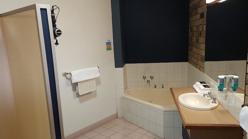 חדר משפחתי, Magdala Motor Lodge & Lakeside Restaurant