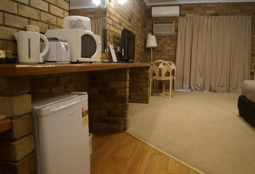 Suite with lake view, Magdala Motor Lodge & Lakeside Restaurant