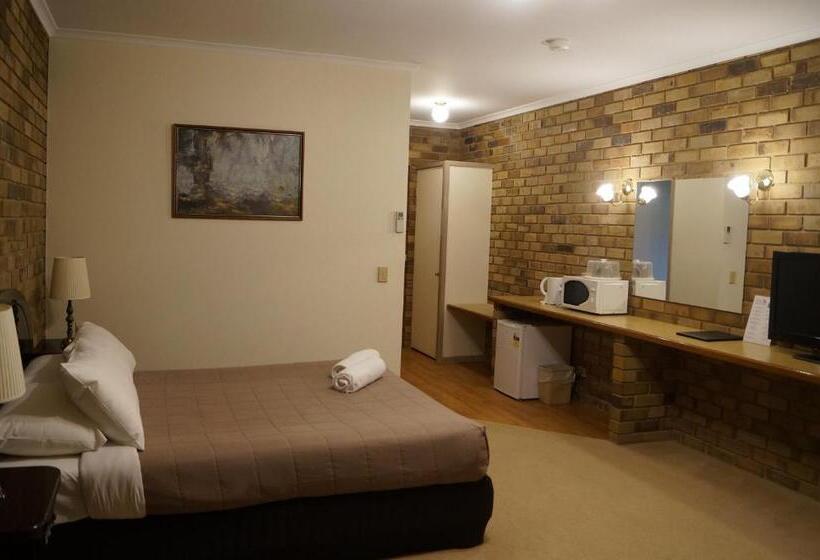 Suite with lake view, Magdala Motor Lodge & Lakeside Restaurant