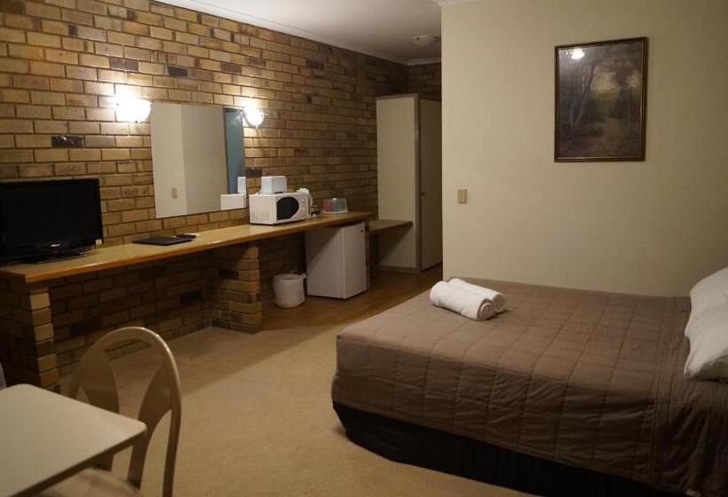 Suite with lake view, Magdala Motor Lodge & Lakeside Restaurant