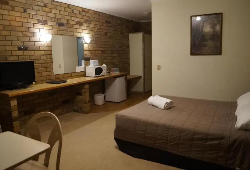 Suite with lake view, Magdala Motor Lodge & Lakeside Restaurant