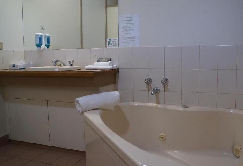 סוויטה דלוקס, Magdala Motor Lodge & Lakeside Restaurant