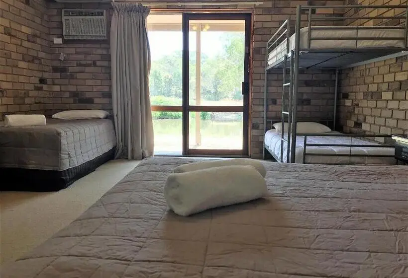 ファミリールーム, Magdala Motor Lodge & Lakeside Restaurant