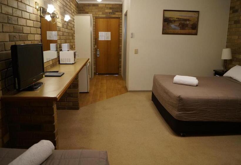 Suite with lake view, Magdala Motor Lodge & Lakeside Restaurant