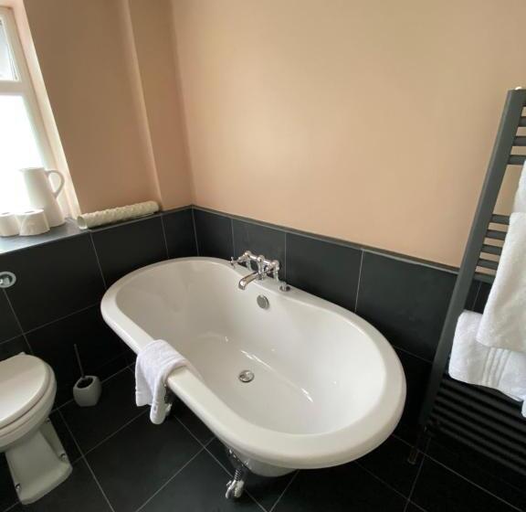 Junior Suite, Chestnut Villa
