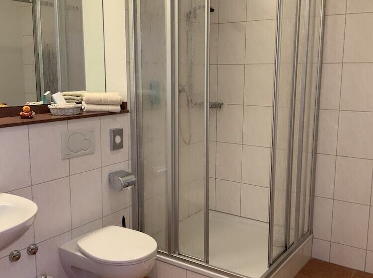Семейный Номер, Altstadthotel Arte