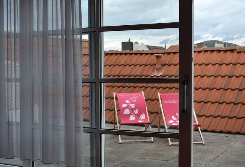 家庭间, Altstadthotel Arte