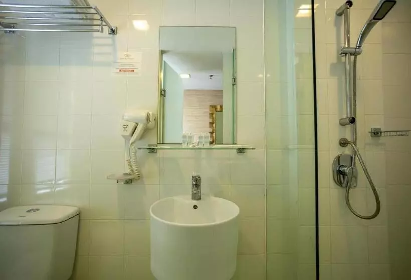 クラブルーム, Citrus Hotel Johor Bahru By Compass Hospitality