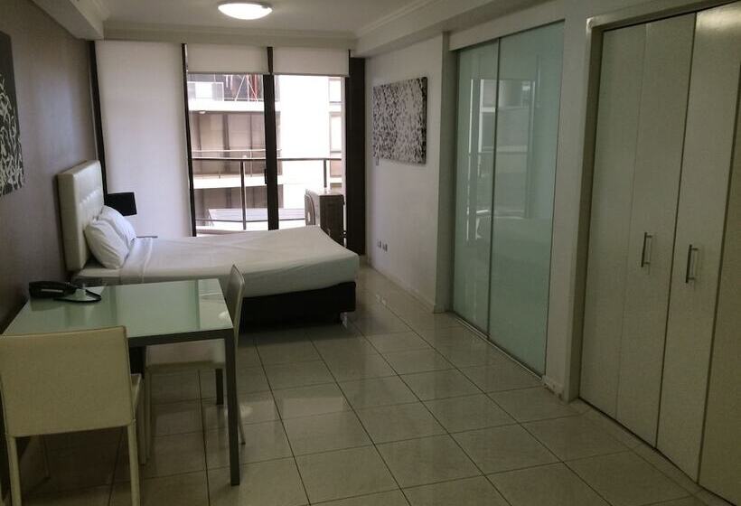 스탠다드 스튜디오, Fiori Apartments