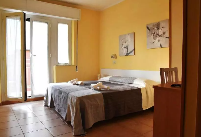 Standard-huone, Graziella