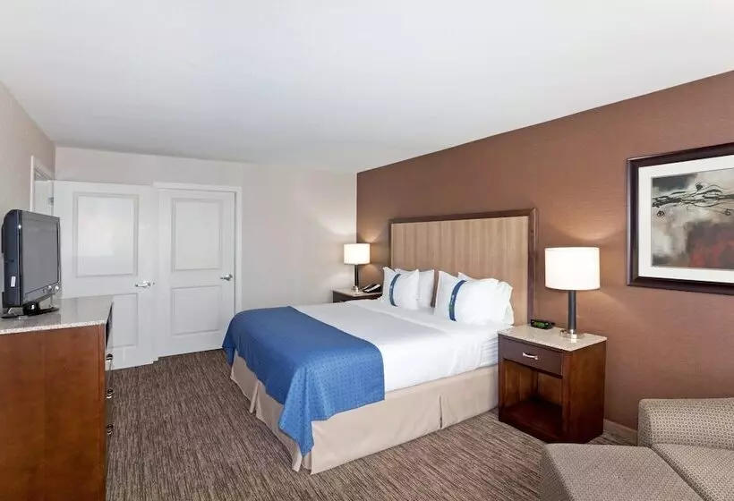 سوئیت برای معلولان, Holiday Inn Hotel & Suites Surrey East   Cloverdale, An Ihg