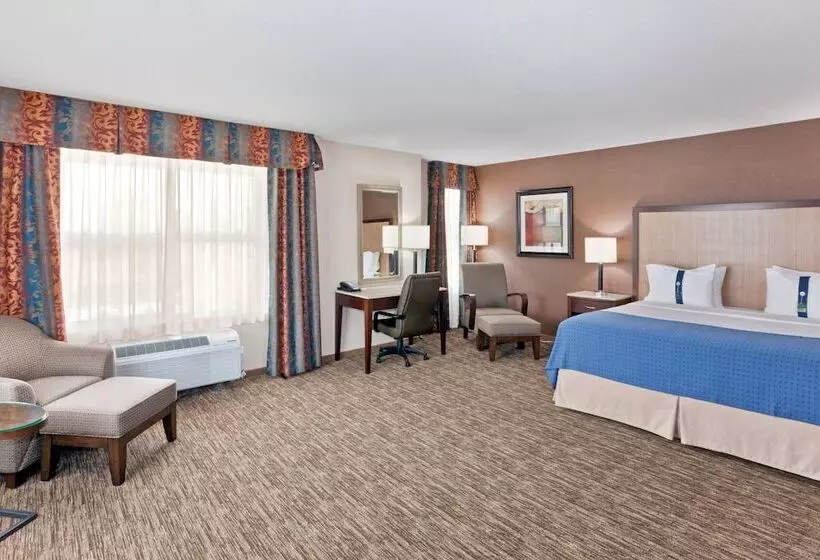 سوئیت برای معلولان, Holiday Inn Hotel & Suites Surrey East   Cloverdale, An Ihg