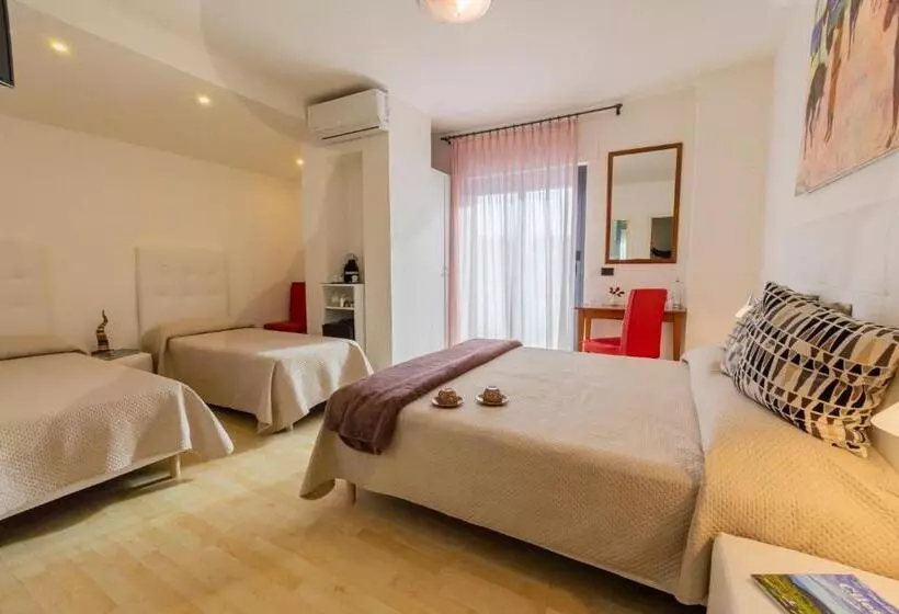 اتاق لوکس چهار تخته, Paistos Paestum