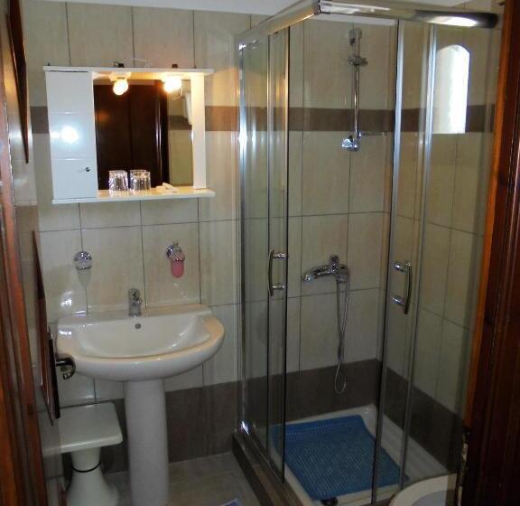 ガーデンビュースタンダードルーム, Paradise