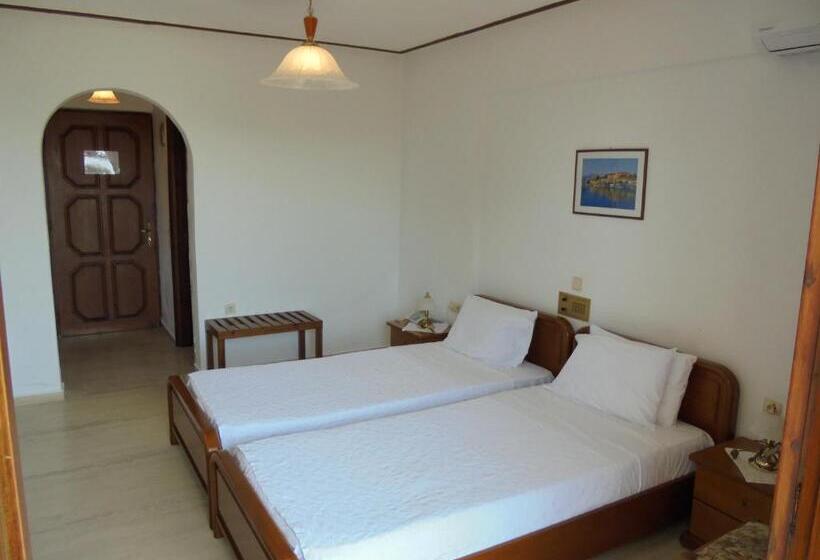 エコノミールーム, Paradise