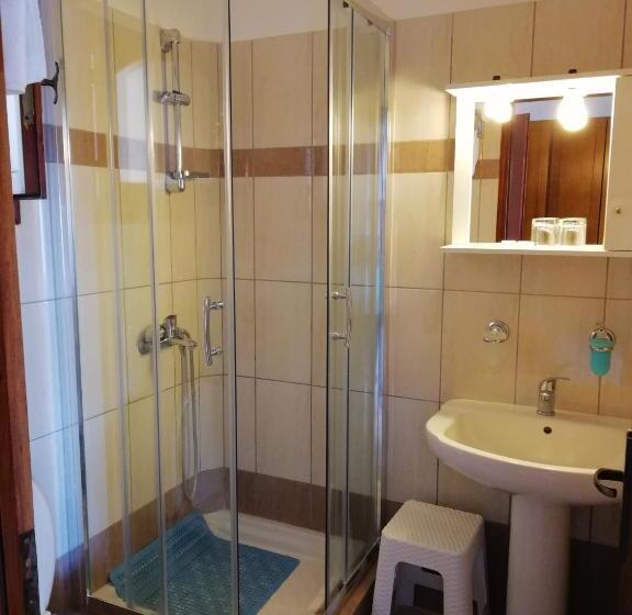 オーシャンビュースタンダードルーム, Paradise