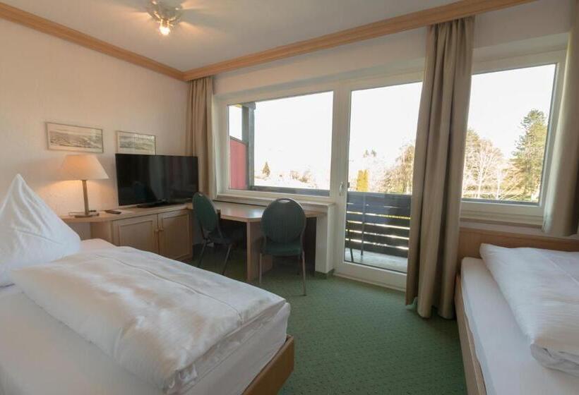 Номер Basic с Балконом, St. Ulrich Garni