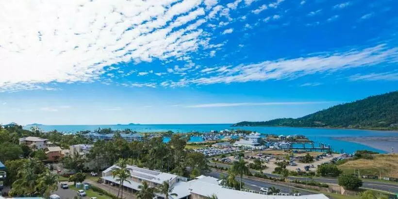 سوئیت با چشم‌انداز دریا و هیدروماساژ, The Sebel Whitsundays