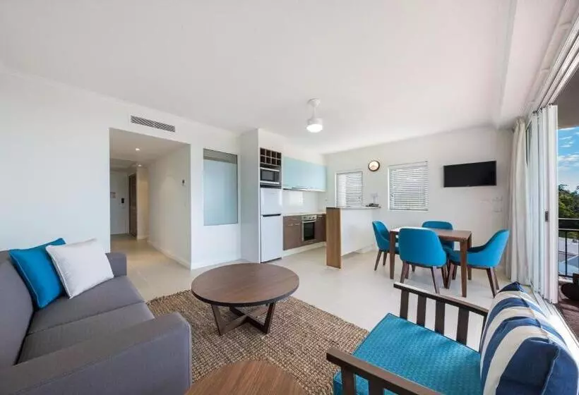 2 Bedroom Apartment with Pool, The Sebel Whitsundays