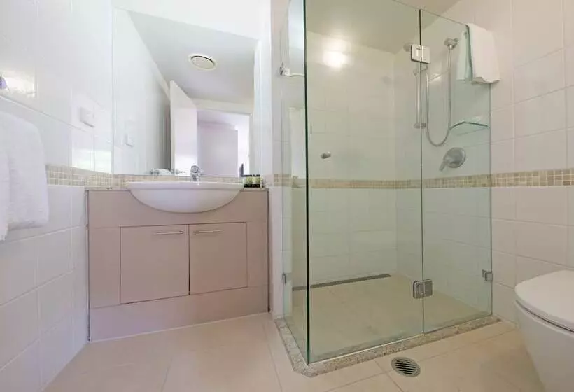 1 Bedroom Penthouse Apartment, The Sebel Whitsundays